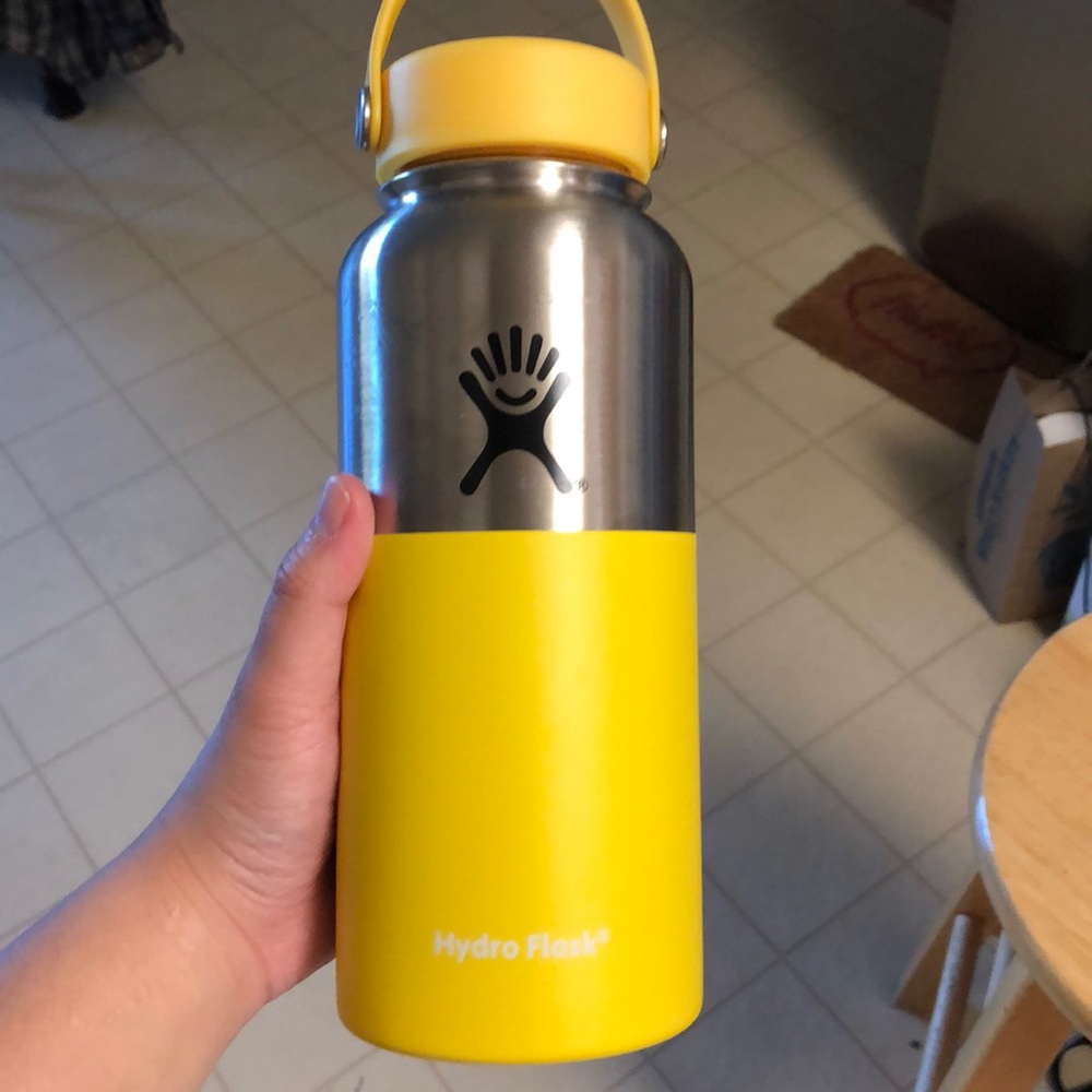 Yellow Hydroflask